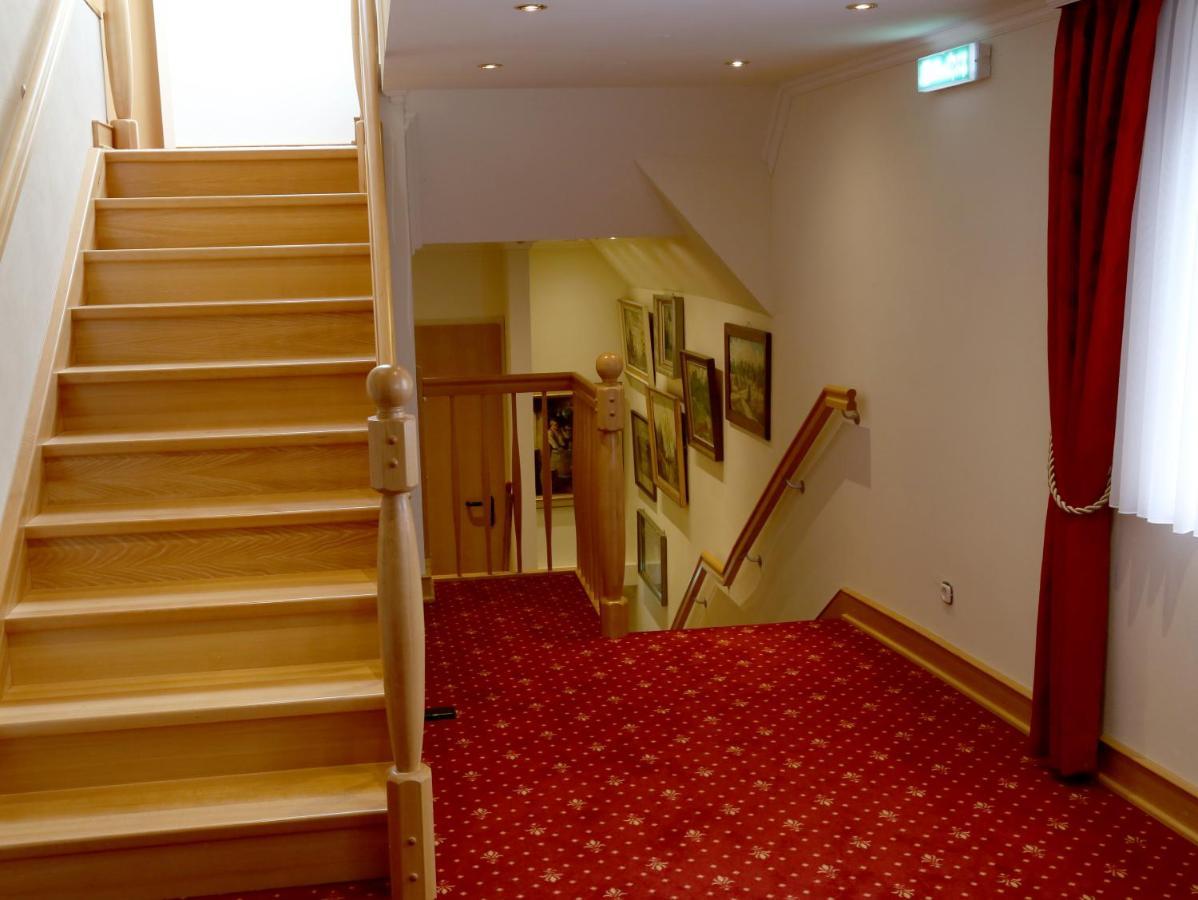 Hotel Vier Spitzen Lauenforde Ngoại thất bức ảnh