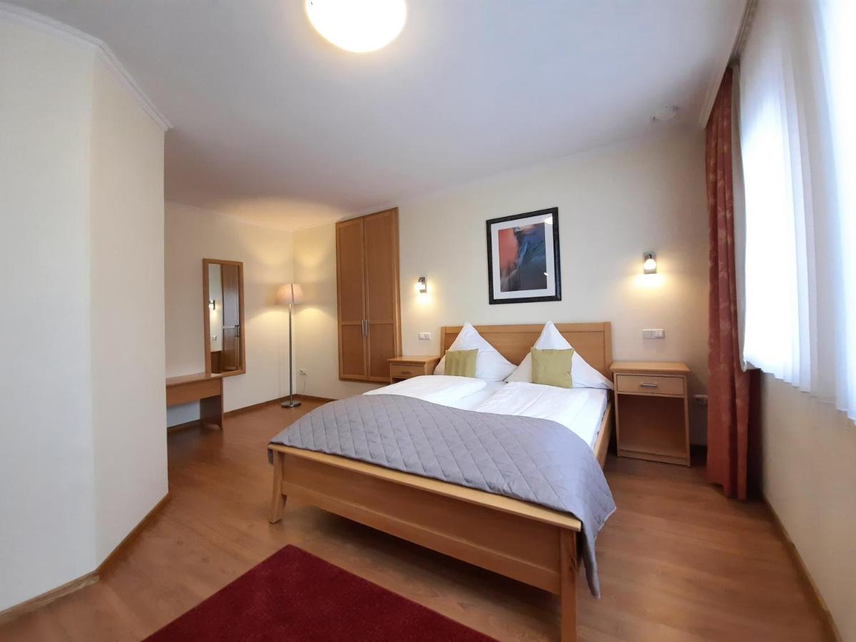 Hotel Vier Spitzen Lauenforde Ngoại thất bức ảnh